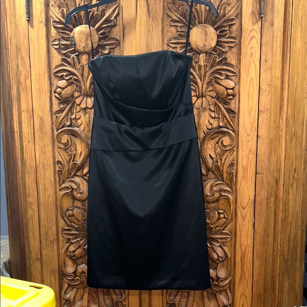 NWT White House Black Market size 6 dress